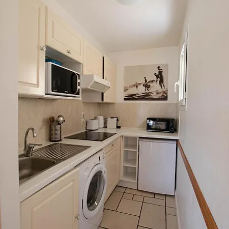 Apartment N 24 Pour 4 A 6 Personnes Plages A Pied Capbreton